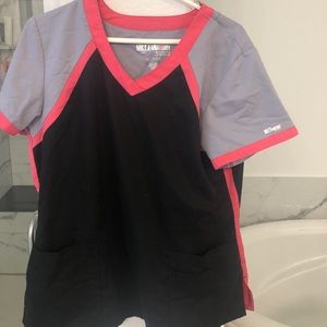 Grey’s Anatomy • grey black pink • scrub top